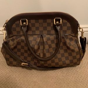 LV Damier Trevi Bag